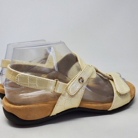 Vionic Paros Backstrap Sandals Womens Size 7 Pearl Ivory Croc Open Toe - Picture 4 of 11